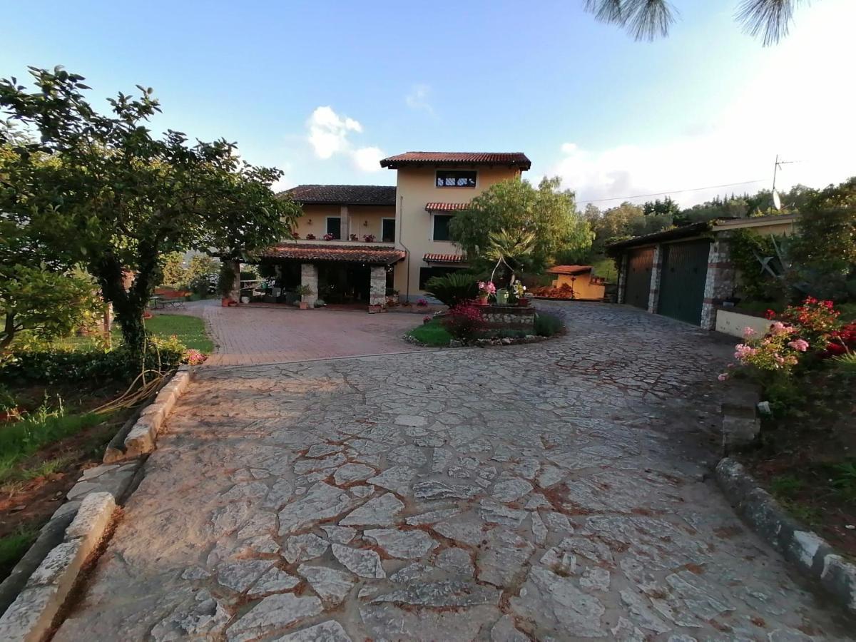 Santa Lucia B&B Caiazzo Buitenkant foto